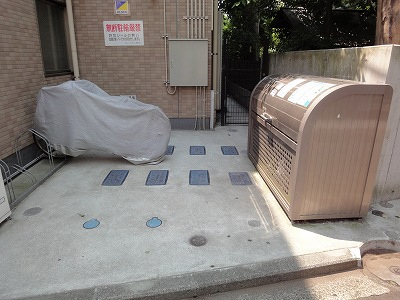 ゴミ置場＆駐輪場