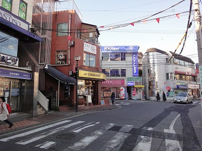 菊名駅前（西口）