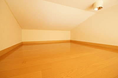 洋室6畳-ロフト