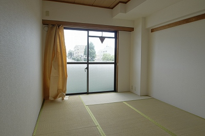 和室-西側