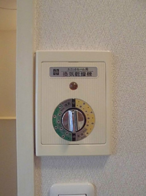 浴室換気乾燥機