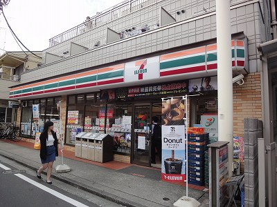 セブンイレブン：2分